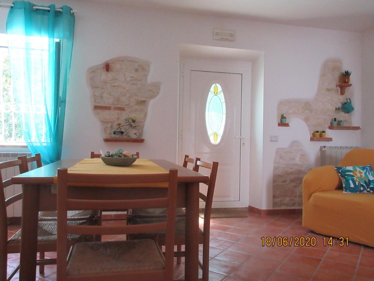 B&B Capo Le Vigne Сіроло Екстер'єр фото